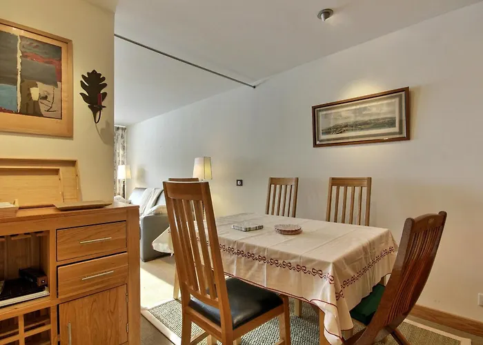 Bel 2 Pieces Face Aux Pistes Avec Balcon Et Wifi, Pour 5 Personnes - Fr-1-455-287